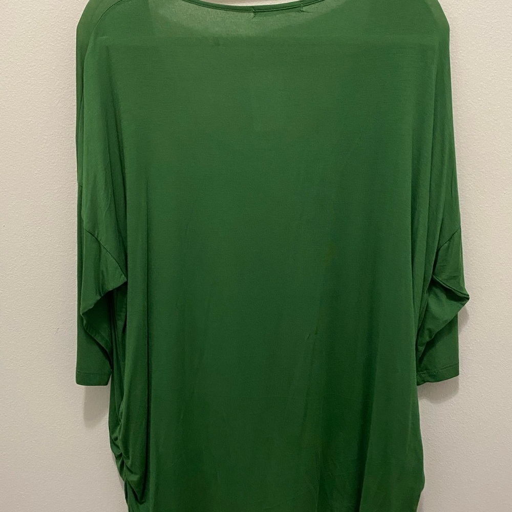 NWT Femme Ladies Green Blouse Size XL Scoop Neck, Gathered sides. - Picture 6 of 11